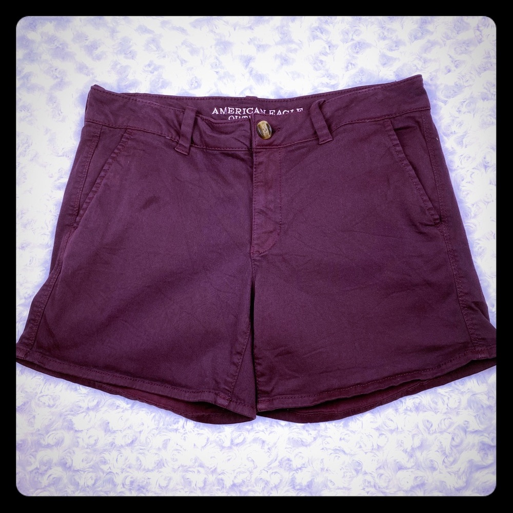 🌴American Eagle Twill Mid Rise Shorts Size 10